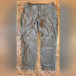 Athleta Dark Green Ankle Joggers Size 10